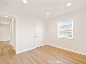 13573 Moorpark Street, Sherman Oaks (los Angeles) CA 91423