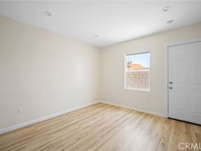 8302 Webb Avenue, Sun Valley (los Angeles) CA 91352