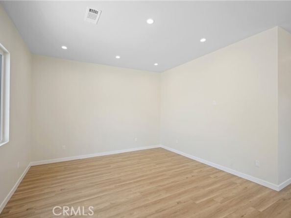 8302 Webb Avenue, Sun Valley (los Angeles) CA 91352