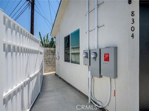 8302 Webb Avenue, Sun Valley (los Angeles) CA 91352