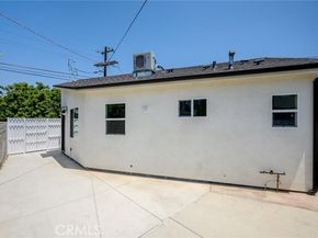 8302 Webb Avenue, Sun Valley (los Angeles) CA 91352