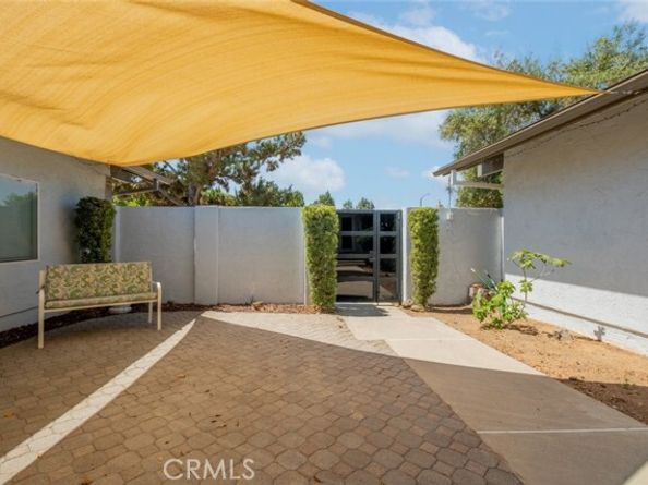 19941 Hiawatha Street, Chatsworth (los Angeles) CA 91311