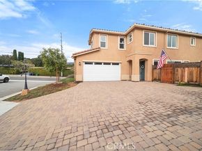 2010 Brentwood Pl., Claremont CA 91711