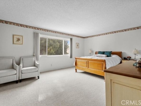 8610 Blauvelt Place, Northridge (los Angeles) CA 91325