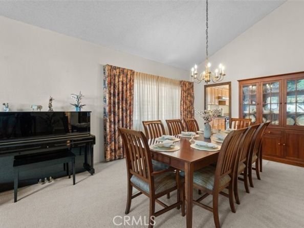 8610 Blauvelt Place, Northridge (los Angeles) CA 91325