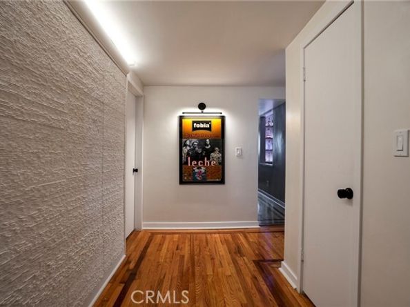 2307 Fox Hills 105, Los Angeles CA 90064