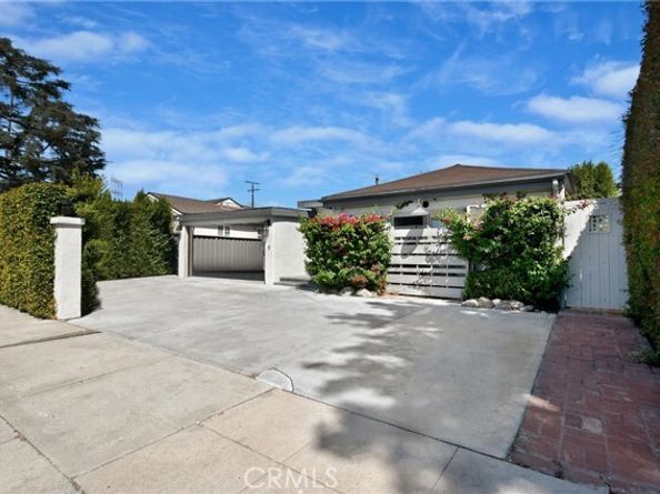 5546 Strohm, North Hollywood (los Angeles) CA 91601