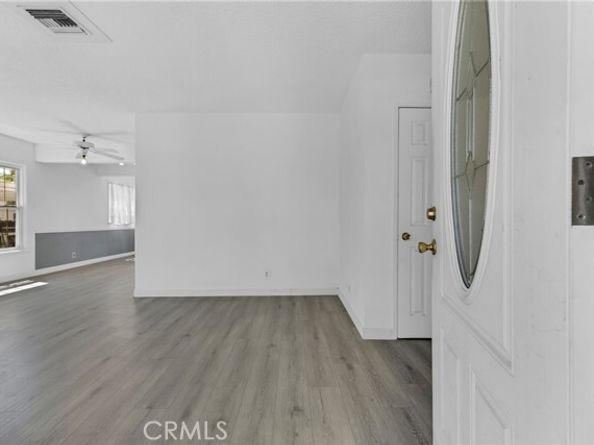 8101 Lemona, Los Angeles CA 91402