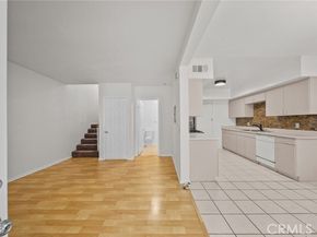 11725 Lemay Street 6, North Hollywood (los Angeles) CA 91606