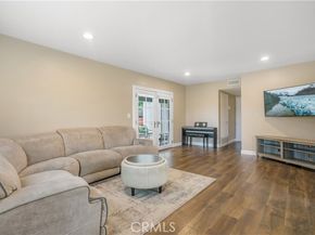 17304 Kingsbury, Granada Hills (los Angeles) CA 91344