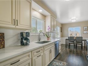17304 Kingsbury, Granada Hills (los Angeles) CA 91344