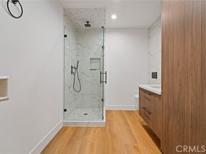 23103 Leonora, Woodland Hills (los Angeles) CA 91367