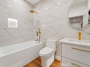 23103 Leonora, Woodland Hills (los Angeles) CA 91367