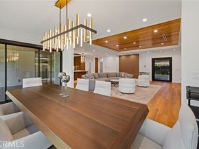 23103 Leonora, Woodland Hills (los Angeles) CA 91367