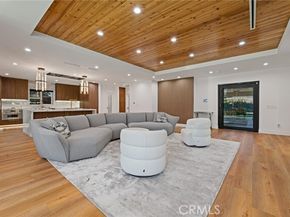23103 Leonora, Woodland Hills (los Angeles) CA 91367