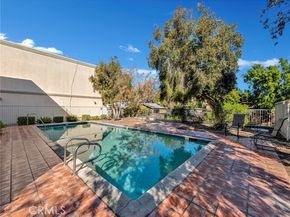 10894 Olinda 224, Sun Valley (los Angeles) CA 91352