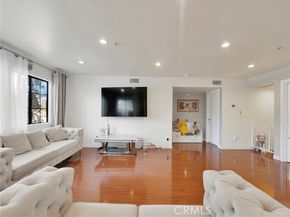 10894 Olinda 224, Sun Valley (los Angeles) CA 91352