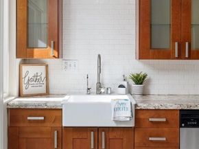 22238 James Alan 4, Chatsworth (los Angeles) CA 91311