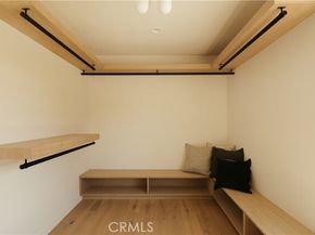 5557 Franrivers Avenue, Woodland Hills (los Angeles) CA 91367