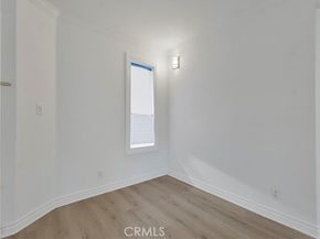 7800 Topanga Blvd. 216, Canoga Park (los Angeles) CA 91304