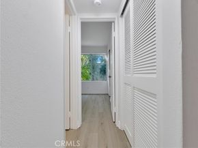 7800 Topanga Blvd. 216, Canoga Park (los Angeles) CA 91304