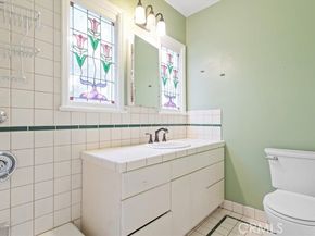 5734 Colfax Avenue, North Hollywood (los Angeles) CA 91601