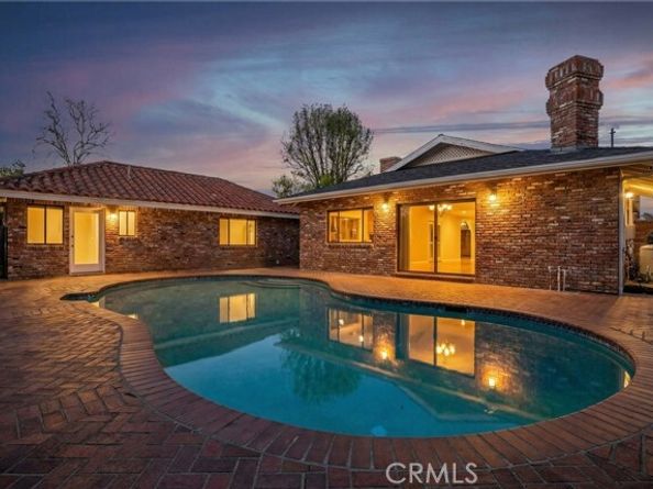 10835 Petit Avenue, Granada Hills (los Angeles) CA 91344