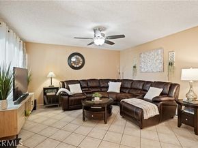 18526 Mayall Street L, Northridge (los Angeles) CA 91324