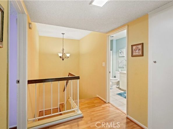 18526 Mayall Street L, Northridge (los Angeles) CA 91324