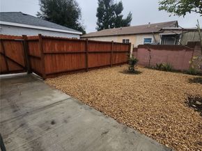 1967 8th Street, San Fernando CA 91340