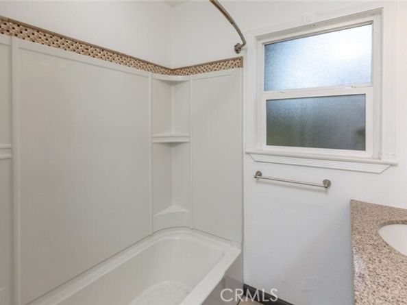 1967 8th Street, San Fernando CA 91340