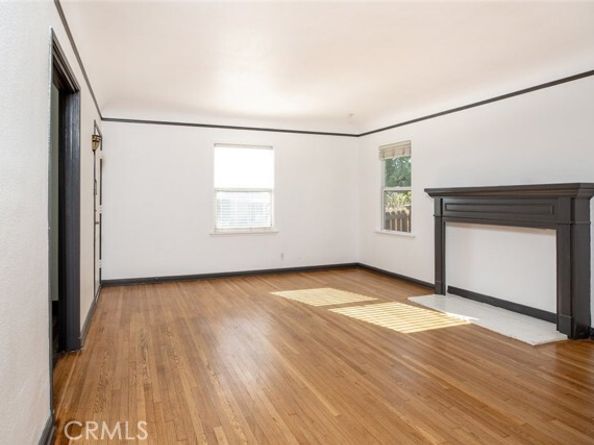 1967 8th Street, San Fernando CA 91340