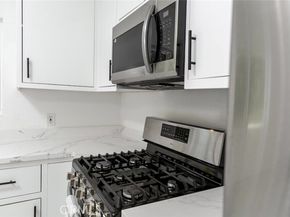 1967 8th Street, San Fernando CA 91340