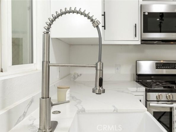 1967 8th Street, San Fernando CA 91340