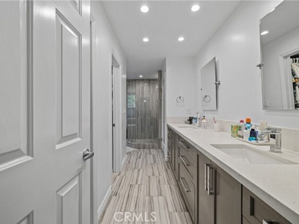 11813 Killimore, Porter Ranch (los Angeles) CA 91326