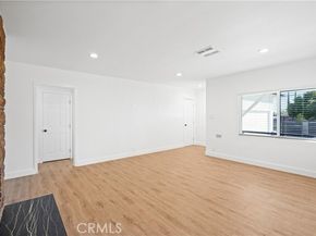 11031 Lull, Sun Valley (los Angeles) CA 91352