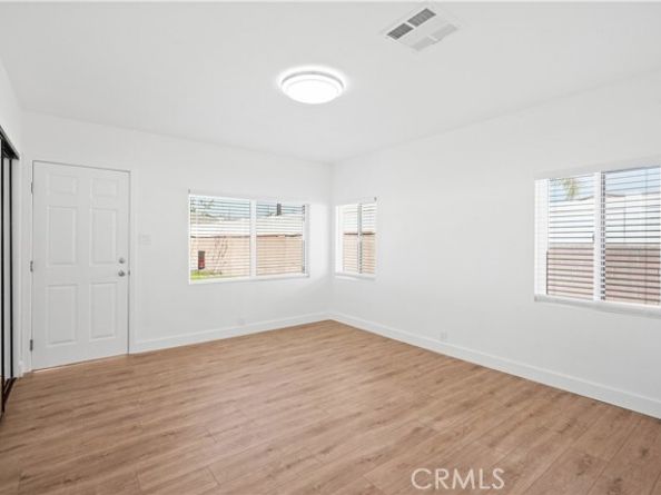 11031 Lull, Sun Valley (los Angeles) CA 91352