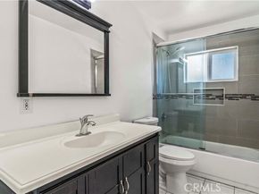 24224 Welby Way, West Hills (los Angeles) CA 91307