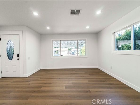 24224 Welby Way, West Hills (los Angeles) CA 91307