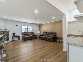 24224 Welby Way, West Hills (los Angeles) CA 91307