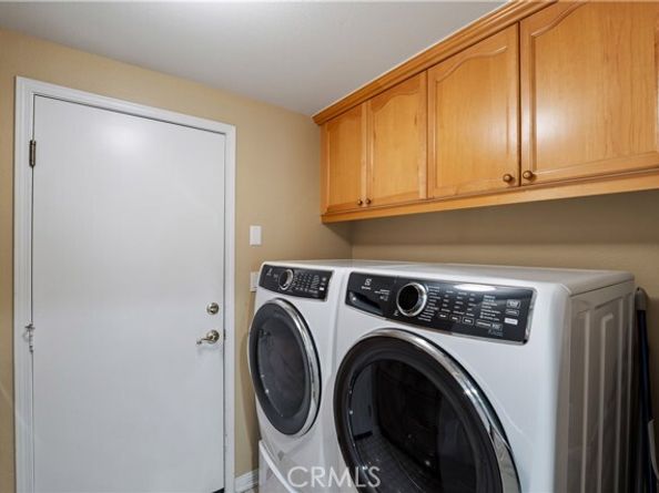 17901 Mayerling, Granada Hills (los Angeles) CA 91344