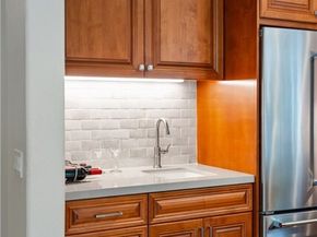 17901 Mayerling, Granada Hills (los Angeles) CA 91344