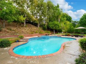 17901 Mayerling, Granada Hills (los Angeles) CA 91344