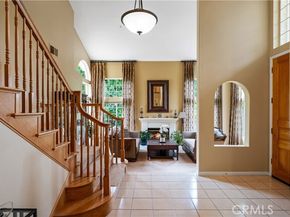 17901 Mayerling, Granada Hills (los Angeles) CA 91344