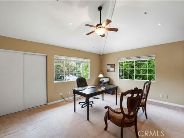 17901 Mayerling, Granada Hills (los Angeles) CA 91344