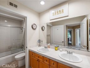17901 Mayerling, Granada Hills (los Angeles) CA 91344