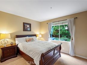17901 Mayerling, Granada Hills (los Angeles) CA 91344