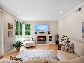 17901 Mayerling, Granada Hills (los Angeles) CA 91344