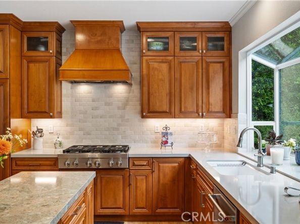 17901 Mayerling, Granada Hills (los Angeles) CA 91344