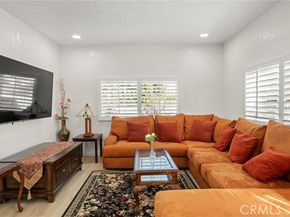 13533 Terra Bella, Pacoima (los Angeles) CA 91331